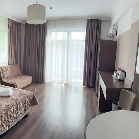 кайзервальд апарт 3*